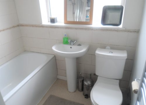 Two Bed Flat in Mitcham