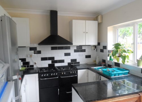 5 Bedroom House For sale in Raynes Park