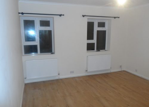 2 Bedroom Flat in Streatham Hill, SW16 2RN