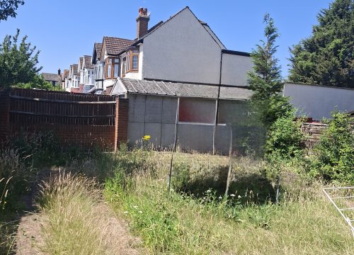 3 Bedroom House in Norbury