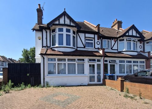 3 Bedroom House in Norbury