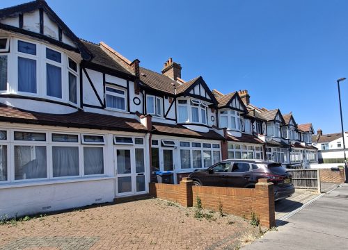 3 Bedroom House in Norbury