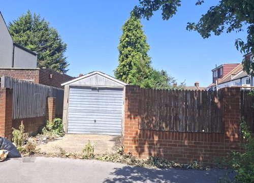 3 Bedroom House in Norbury